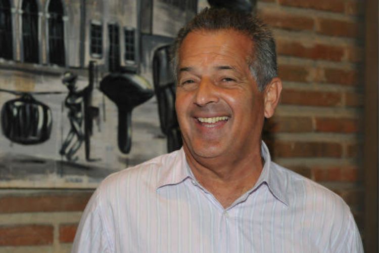  Zé Neves declara que acordo pela antecipação das eleições do Santa Cruz: 'Fere o estatuto'